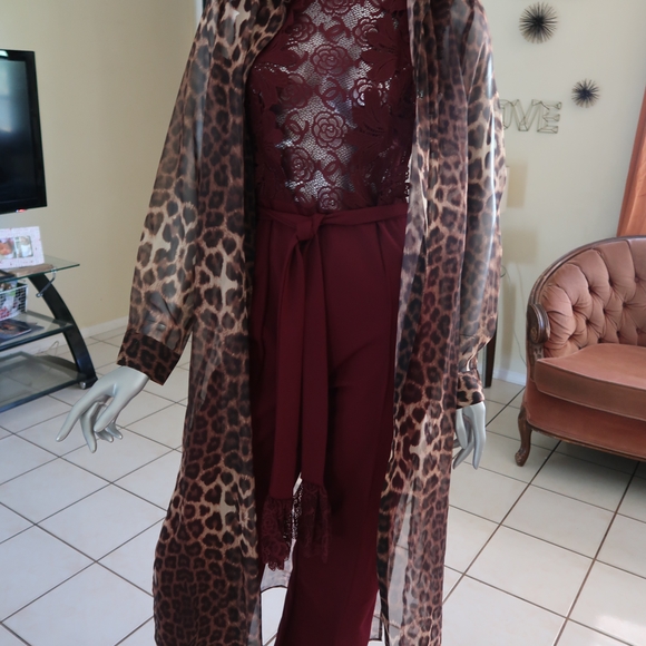 Leopard Print Sheer Robe - Picture 5 of 5